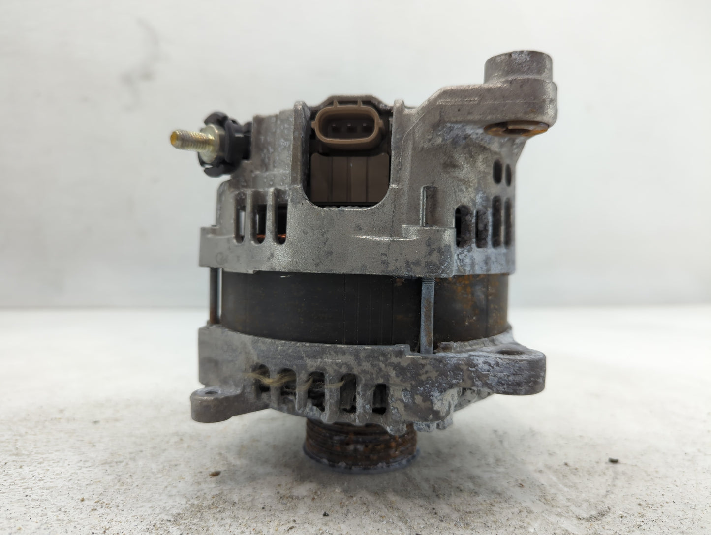 2017-2020 Infiniti Q60 Alternator Replacement Generator Charging Assembly Engine OEM P/N:23100 4HK1A Fits OEM Used Auto Part