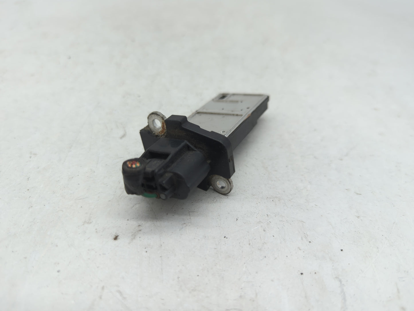 2014-2019 Infiniti Q70 Mass Air Flow Meter Maf - Oemusedautoparts1.com