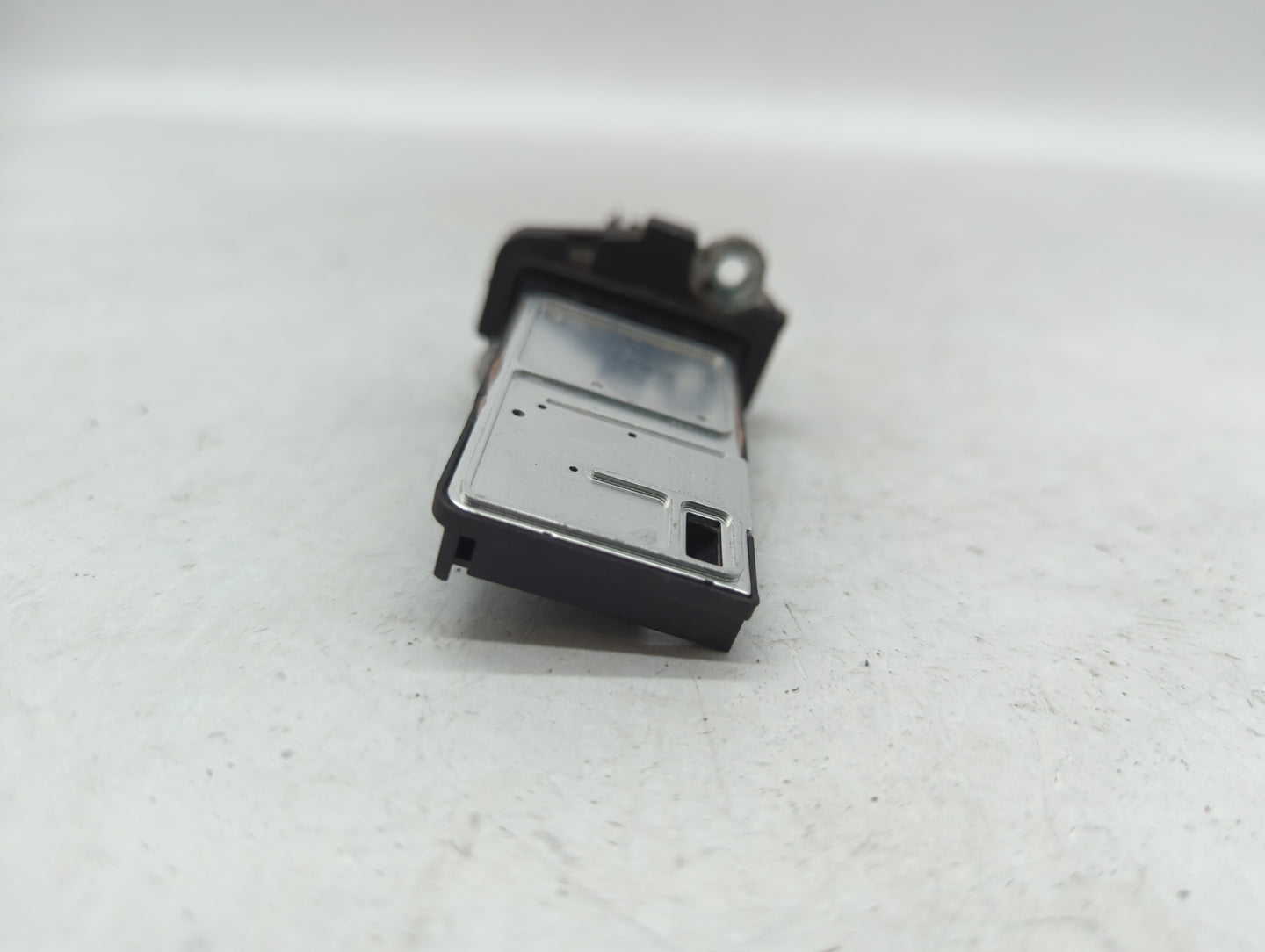 2014-2019 Infiniti Q70 Mass Air Flow Meter Maf - Oemusedautoparts1.com