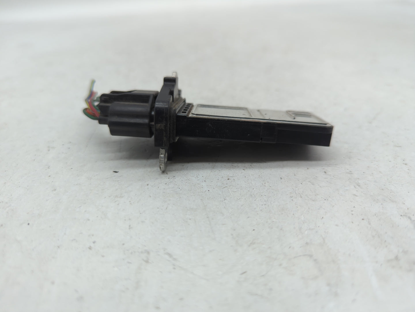 2014-2019 Infiniti Q70 Mass Air Flow Meter Maf - Oemusedautoparts1.com