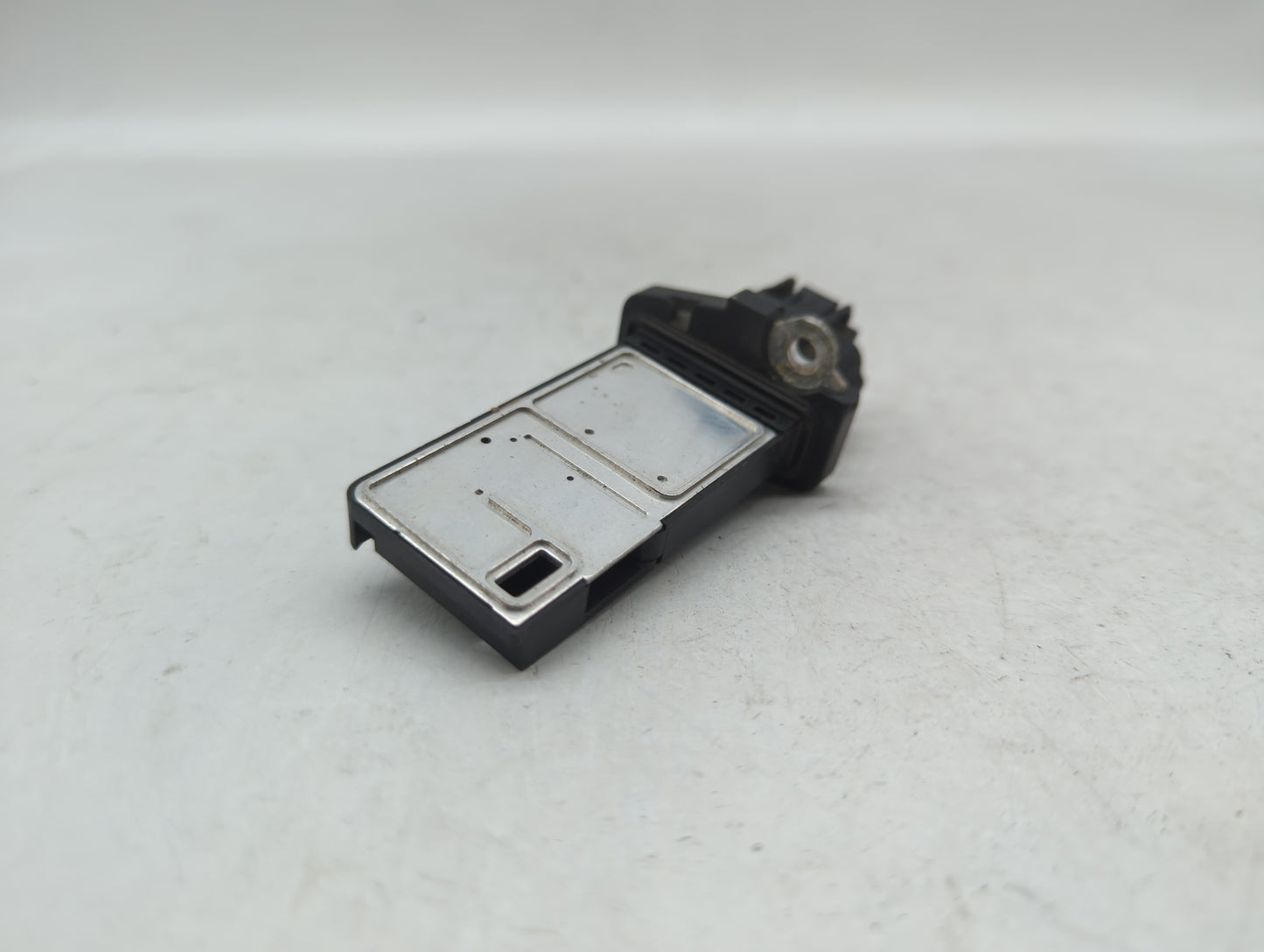 2014-2019 Infiniti Q70 Mass Air Flow Meter Maf - Oemusedautoparts1.com