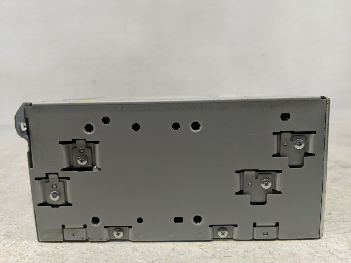 2017-2018 Infiniti Qx30 Radio Control Panel - Oemusedautoparts1.com