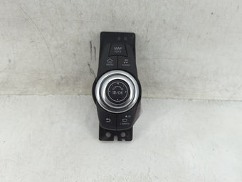 compare product 2017-2019 Infiniti Qx30 Radio AM FM Cd Player Receiver Replacement P/N:28395-5DA1B 21E0653 Fits Fits 2017 2018 2019 OEM Used Auto Parts
