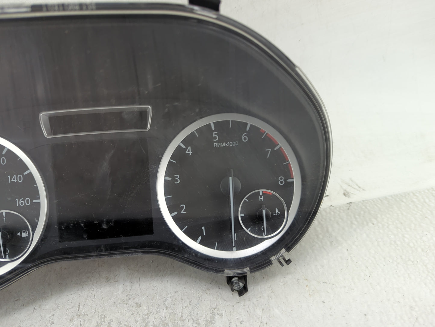 2017-2018 Infiniti Qx30 Instrument Cluster Speedometer Gauges Fits Fits 2017 2018 OEM Used Auto Parts - Oemusedautoparts1.co
