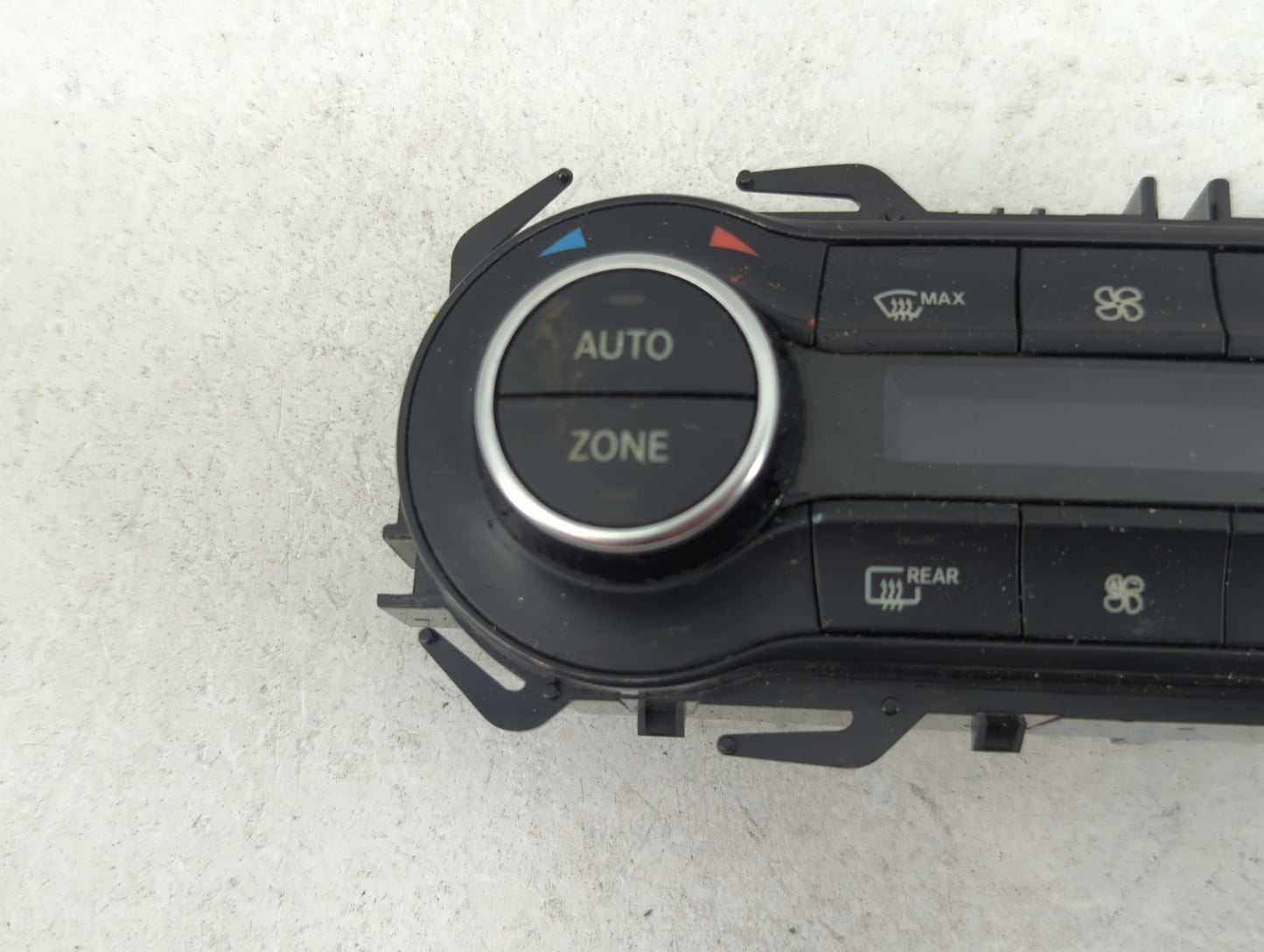 2018-2019 Infiniti Qx30 Climate Control Module Temperature AC/Heater Replacement P/N:A0919008201 A0919011201 Fits Fits 2018 