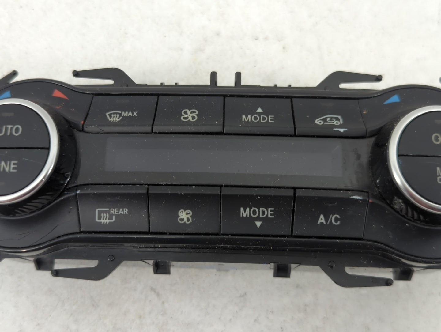 2018-2019 Infiniti Qx30 Climate Control Module Temperature AC/Heater Replacement P/N:A0919008201 A0919011201 Fits Fits 2018 
