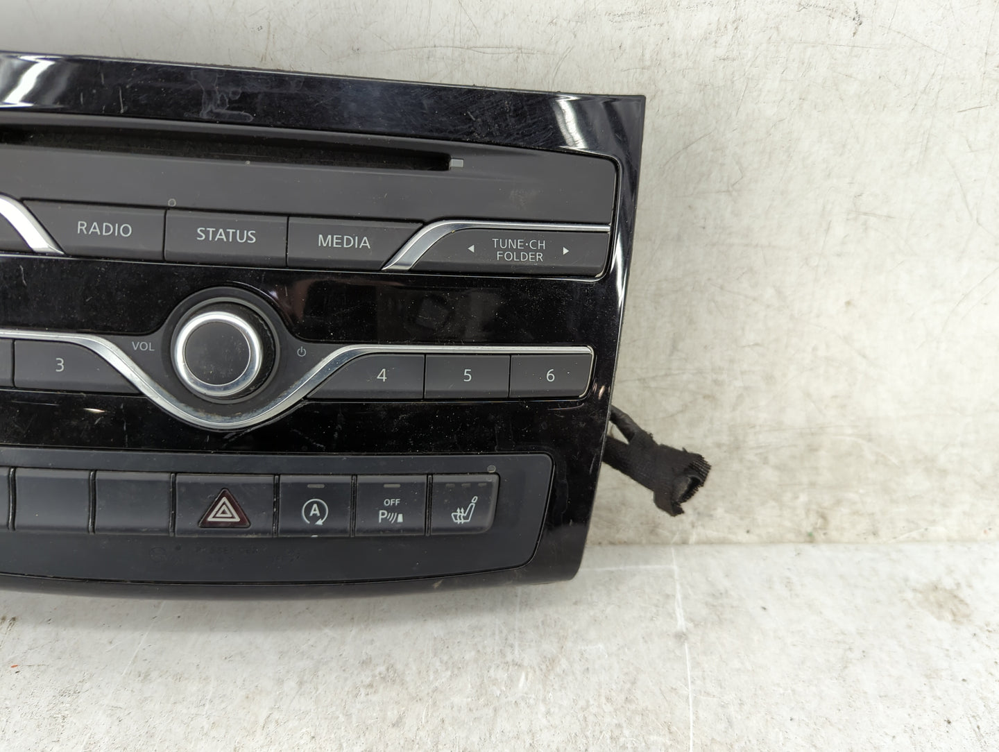 2017-2019 Infiniti Qx30 Radio Control Panel 1464468 - Oemusedautoparts1.com