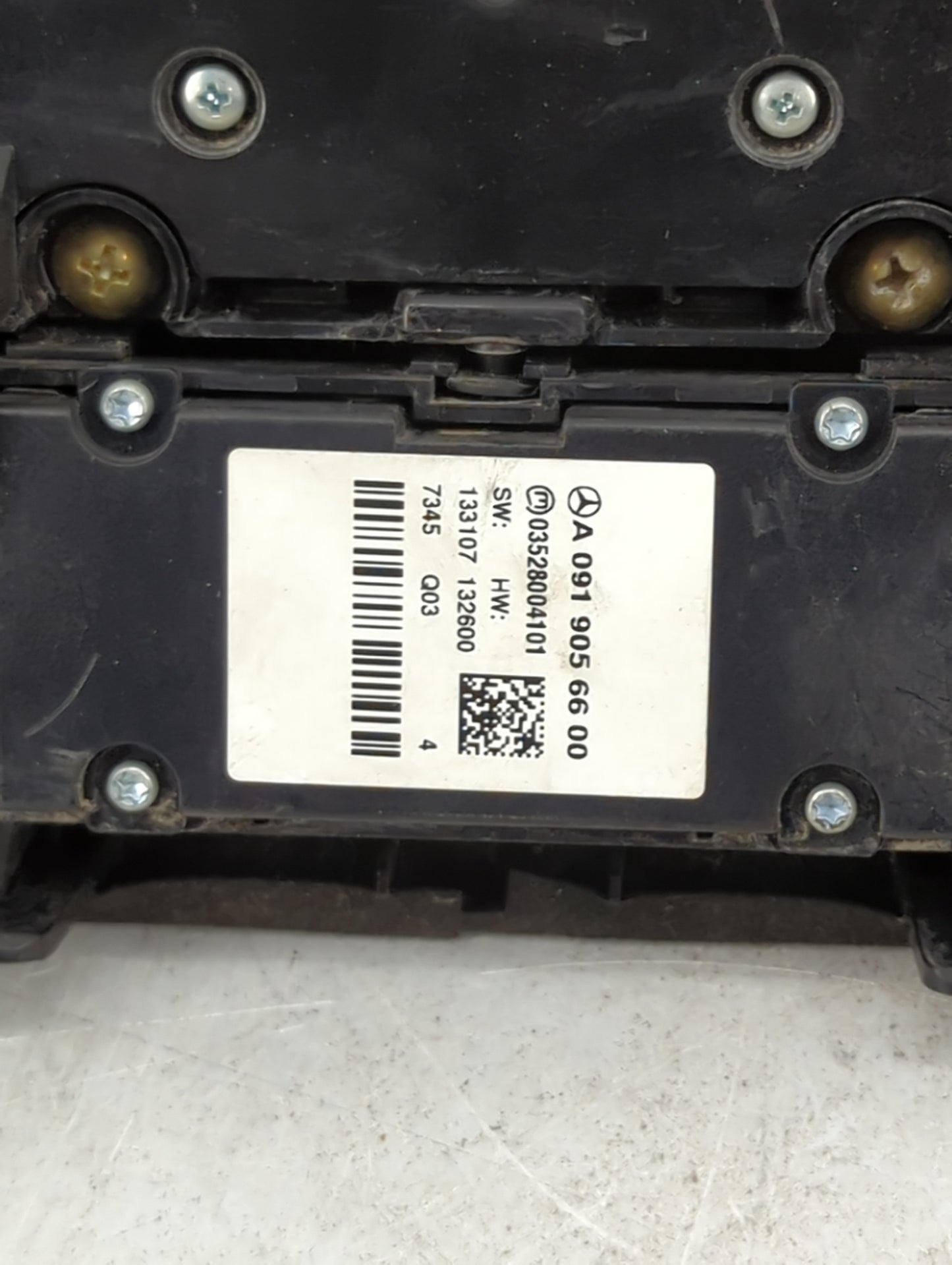 2017-2019 Infiniti Qx30 Radio Control Panel 1464468 - Oemusedautoparts1.com