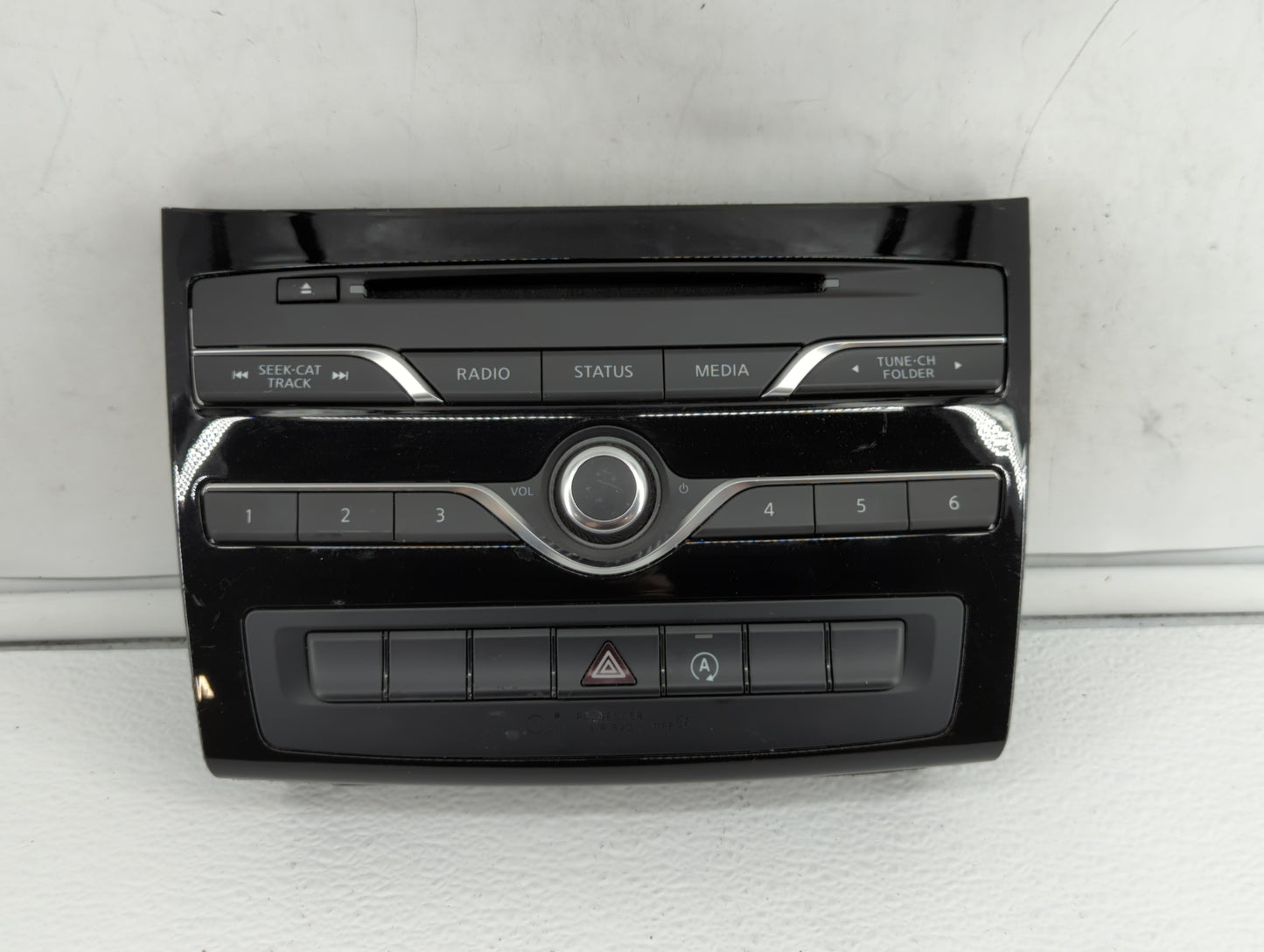 2018 Infiniti Qx30 Radio Control Panel - Oemusedautoparts1.com
