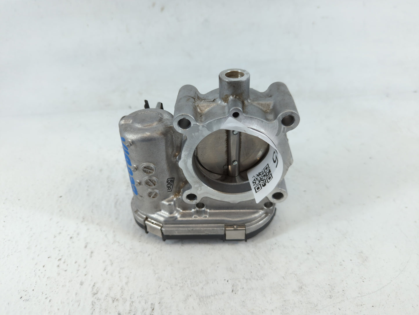 2017-2019 Infiniti Qx30 Throttle Body P/N:0 280 750 541 A 270 141 00 25 Fits Fits 2016 2017 2018 2019 OEM Used Auto Parts - 