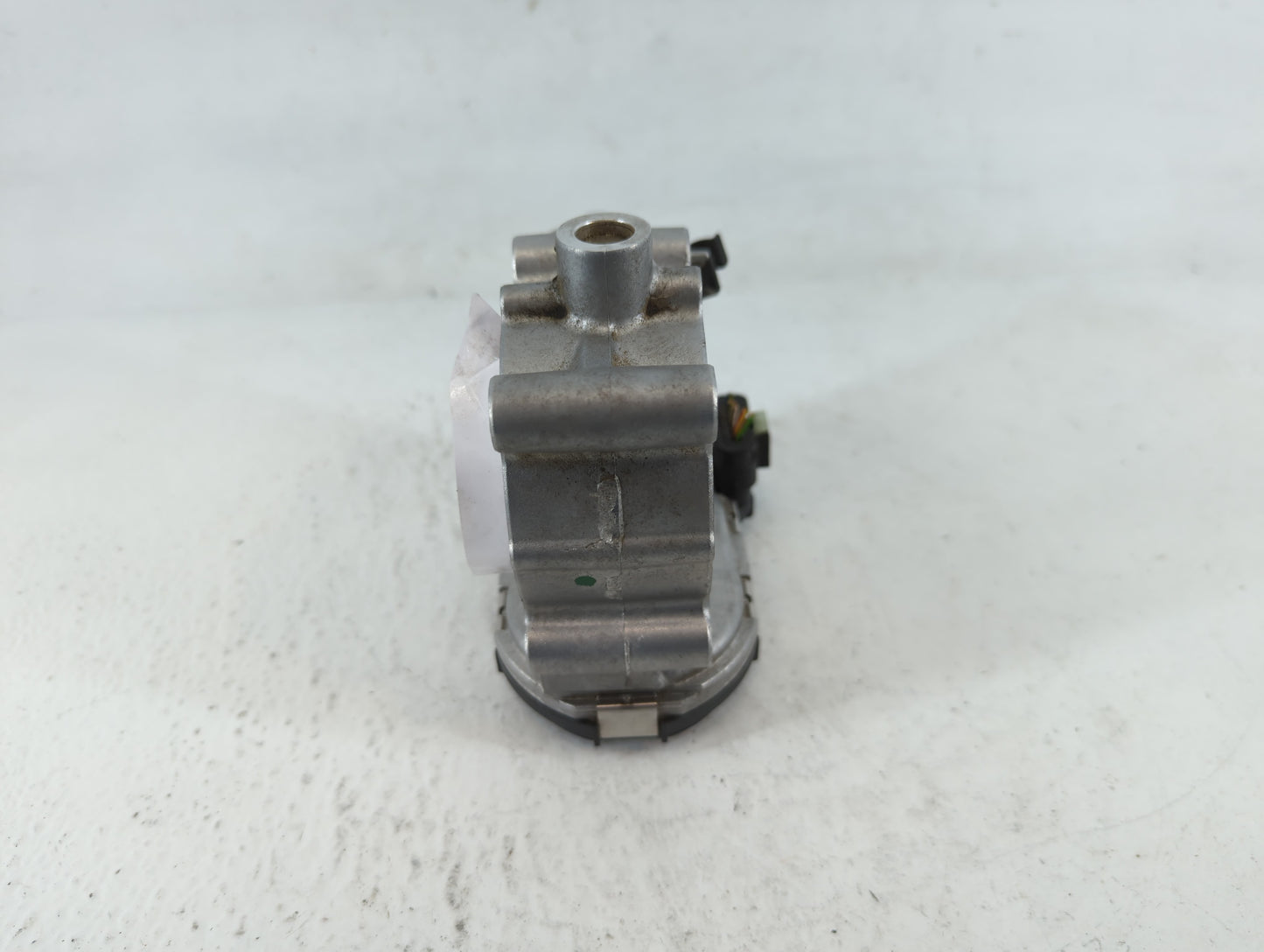2017-2019 Infiniti Qx30 Throttle Body P/N:0 280 750 541 A 270 141 00 25 Fits Fits 2016 2017 2018 2019 OEM Used Auto Parts - 