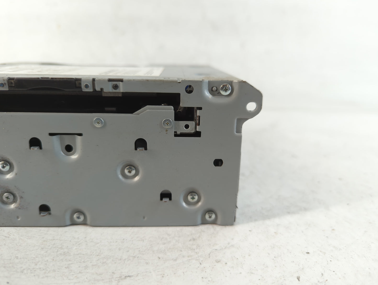 2017-2019 Infiniti Qx30 Am Fm Cd Player Radio Receiver - Oemusedautoparts1.com