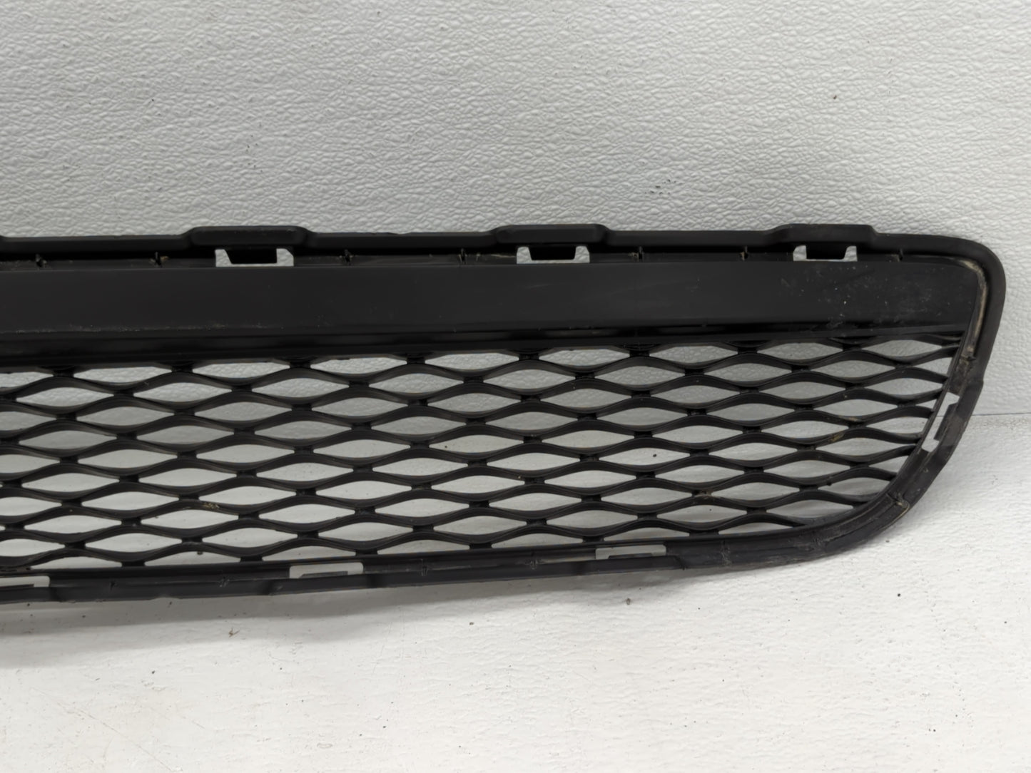 2016-2020 Infiniti Qx60 Front Grille Bumper Not Included - Oemusedautoparts1.com