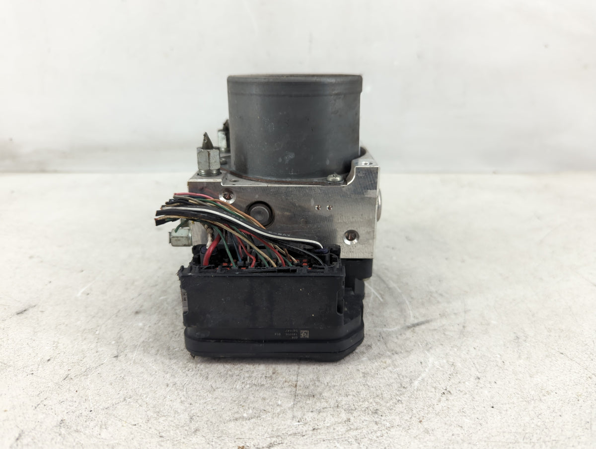 2018 Infiniti Qx60 Anti-Lock Brake ABS Pump Module Actuator OEM P/N:116030-51100 Fits OEM Used Auto Parts - Oemusedautoparts