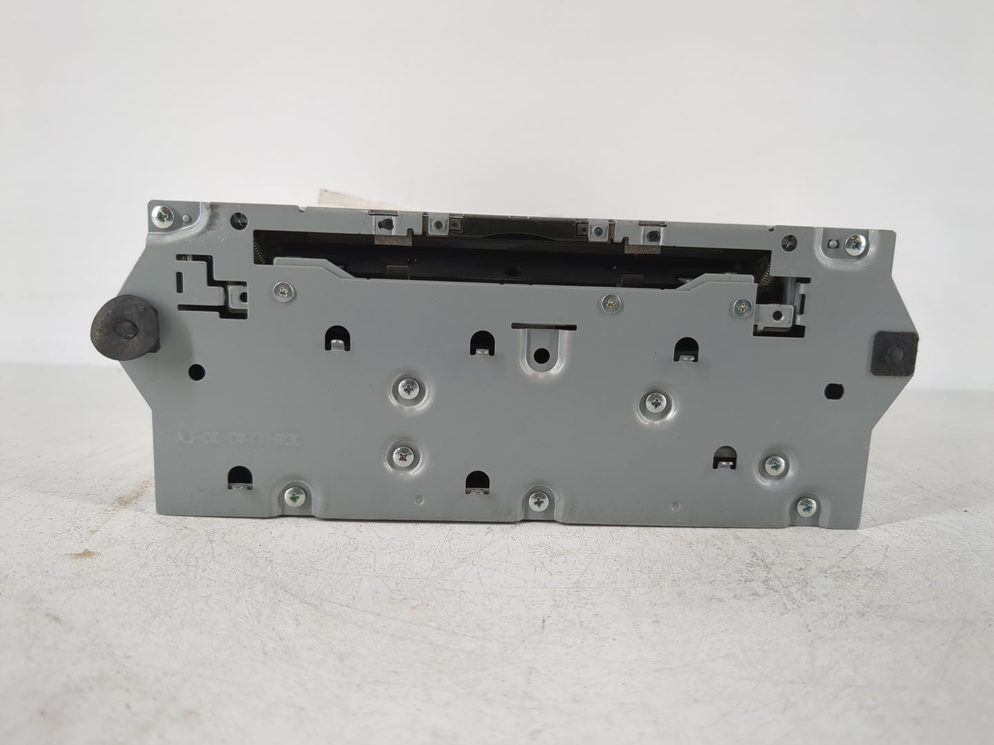 2017-2020 Infiniti Qx60 Radio AM FM Cd Player Receiver Replacement P/N:28330 9PB0A Fits Fits 2017 2018 2019 2020 OEM Used Au