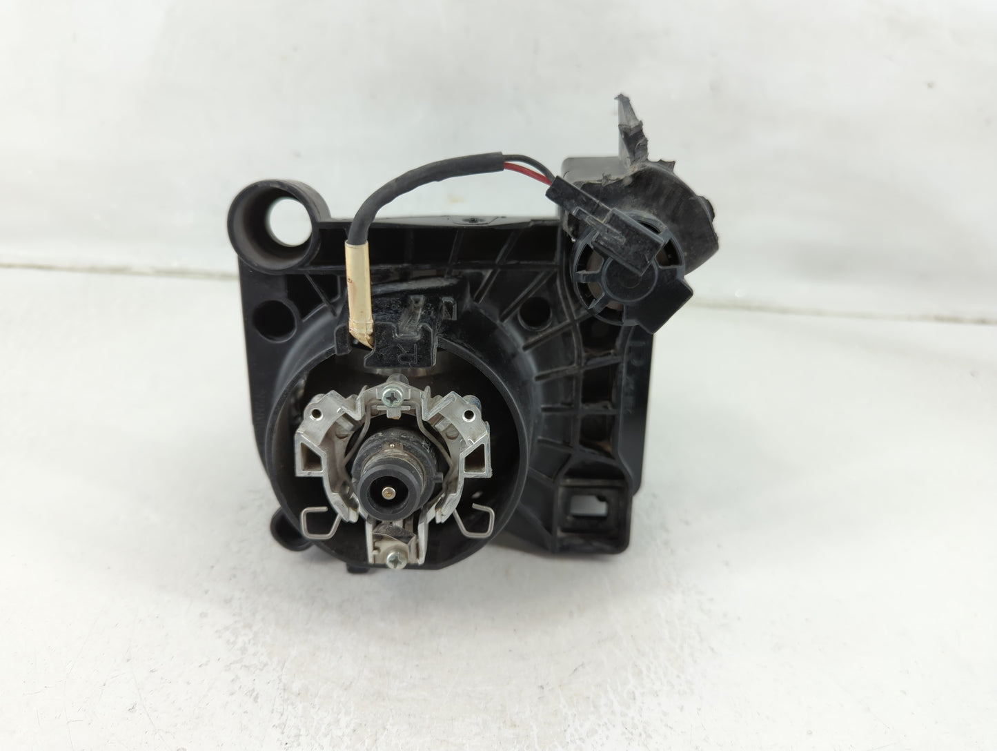 2016-2020 Infiniti Qx60 Passenger Right Oem Fog Light Lamp - Oemusedautoparts1.com