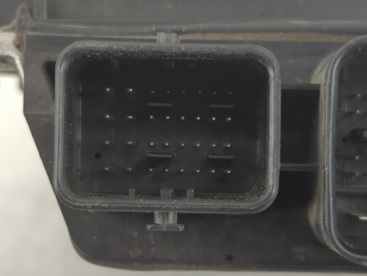 2018-2020 Infiniti Qx60 PCM Engine Control Computer ECU ECM PCU OEM P/N:799420TA0 Fits Fits 2018 2019 2020 OEM Used Auto Par