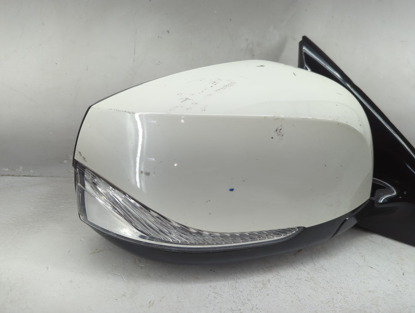2017-2020 Infiniti Qx60 Passenger Side View Mirror - Right Door Mirror OEM Used - Oemusedautoparts1.com