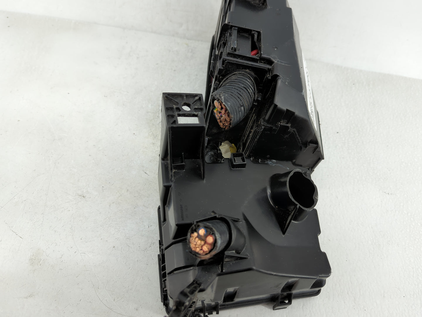 2015-2020 Infiniti Qx60 Fusebox Fuse Box Panel Relay Module Fits Fits 2015 2016 2017 2018 2019 2020 2022 OEM Used Auto Parts