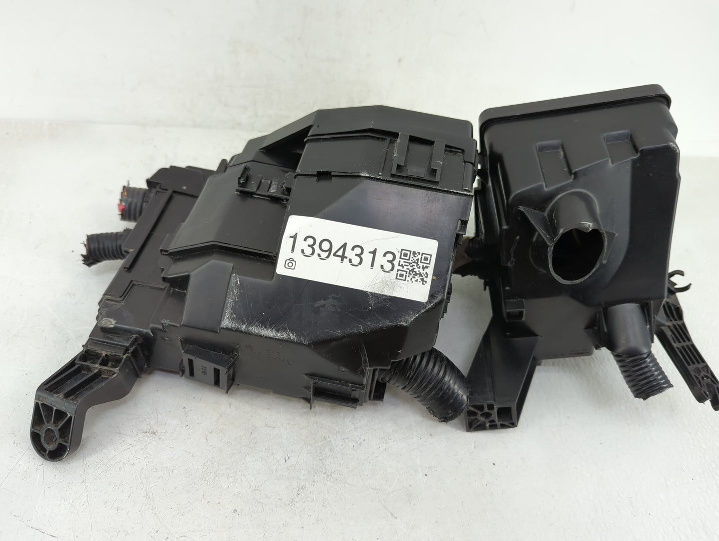 2015-2020 Infiniti Qx60 Fusebox Fuse Box Panel Relay Module Fits Fits 2015 2016 2017 2018 2019 2020 2022 OEM Used Auto Parts
