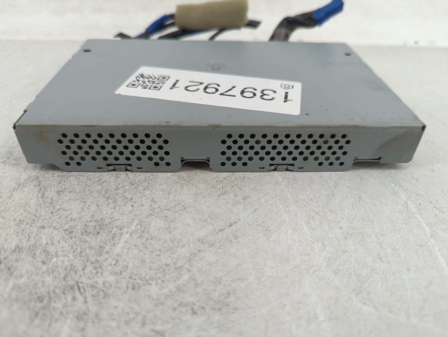 2018 Infiniti Qx60 Bluetooth Phone Communication Control Module Ccm Oem - Oemusedautoparts1.com