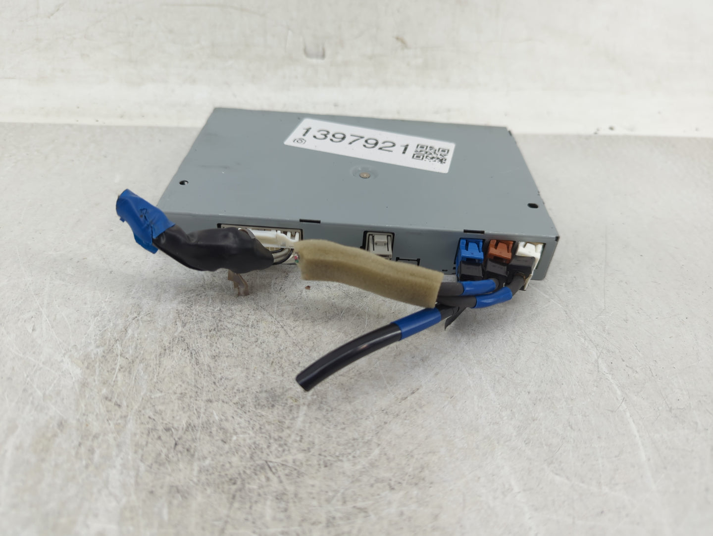 2018 Infiniti Qx60 Bluetooth Phone Communication Control Module Ccm Oem - Oemusedautoparts1.com