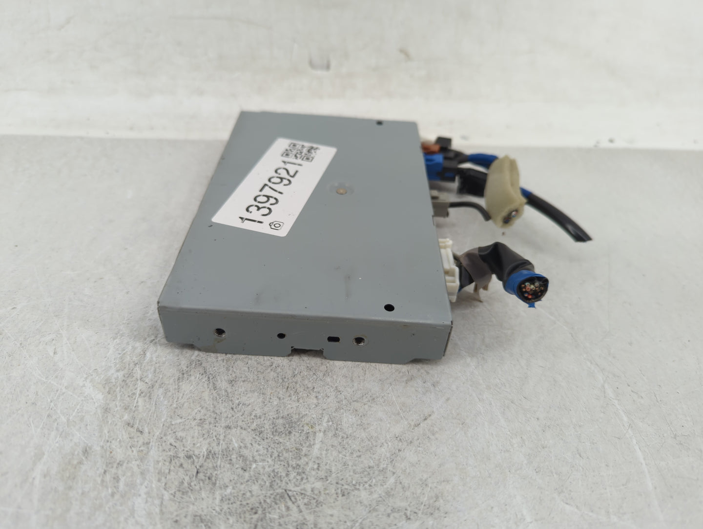 2018 Infiniti Qx60 Bluetooth Phone Communication Control Module Ccm Oem - Oemusedautoparts1.com