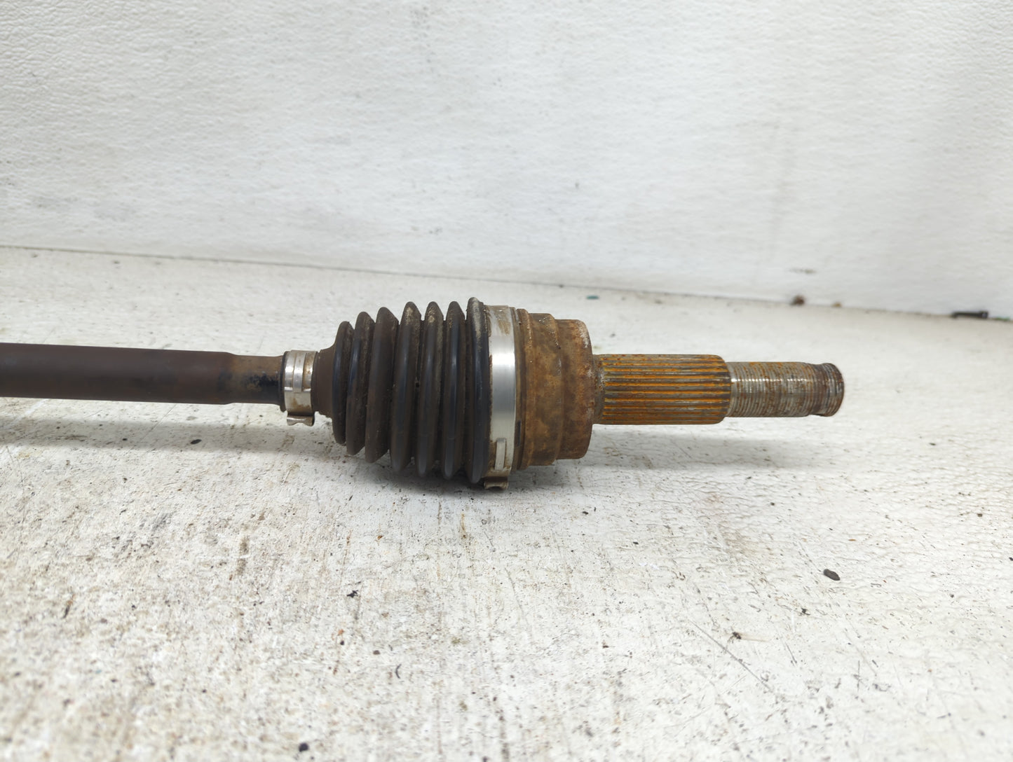 2014-2020 Infiniti Qx60 Axle Shaft Front Driver Cv C/v - Oemusedautoparts1.com