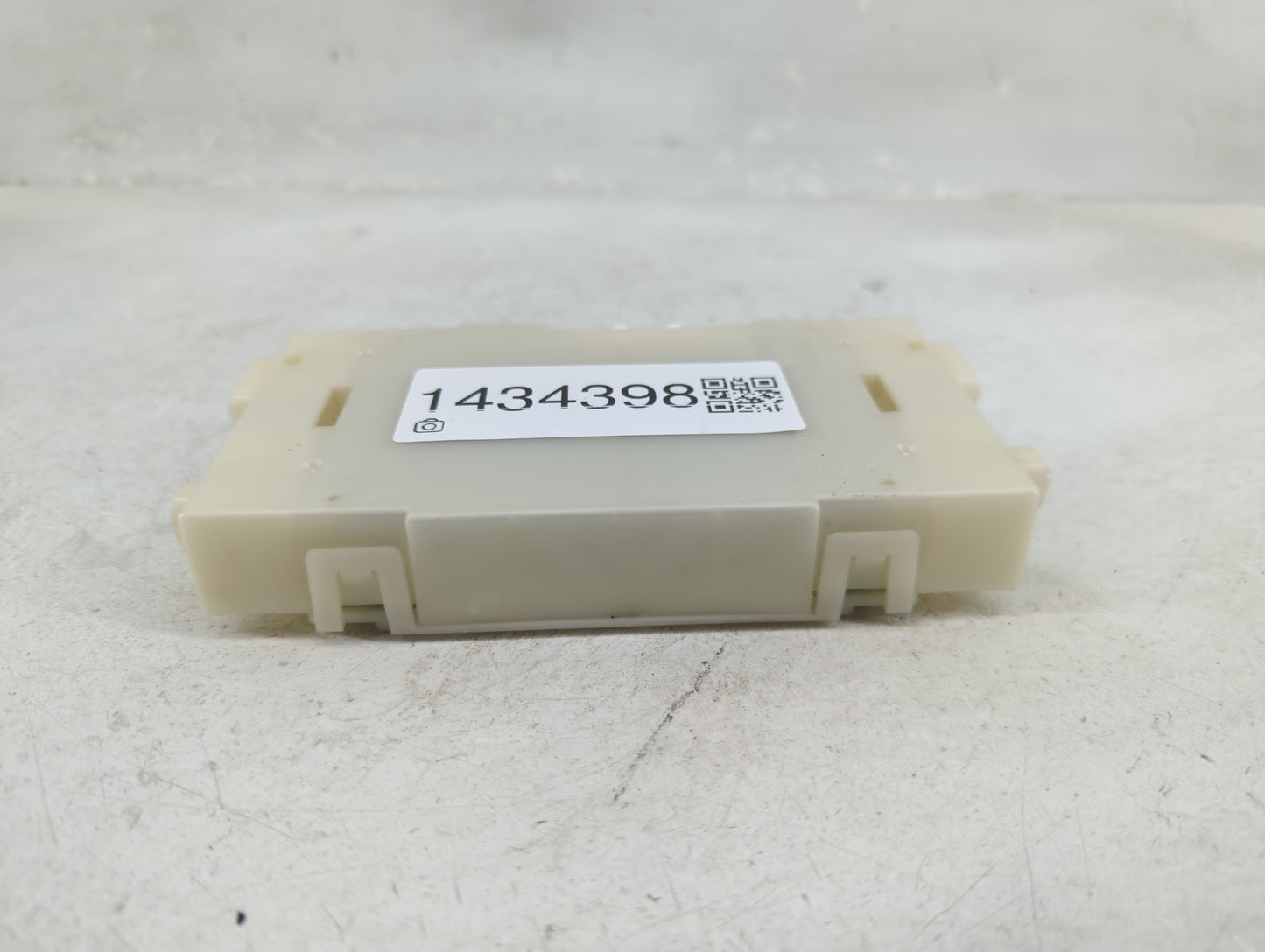 2017-2020 Infiniti Qx60 Radio AM FM Cd Player Receiver Replacement P/N:27760 9NC6A Fits Fits 2017 2018 2019 2020 OEM Used Au