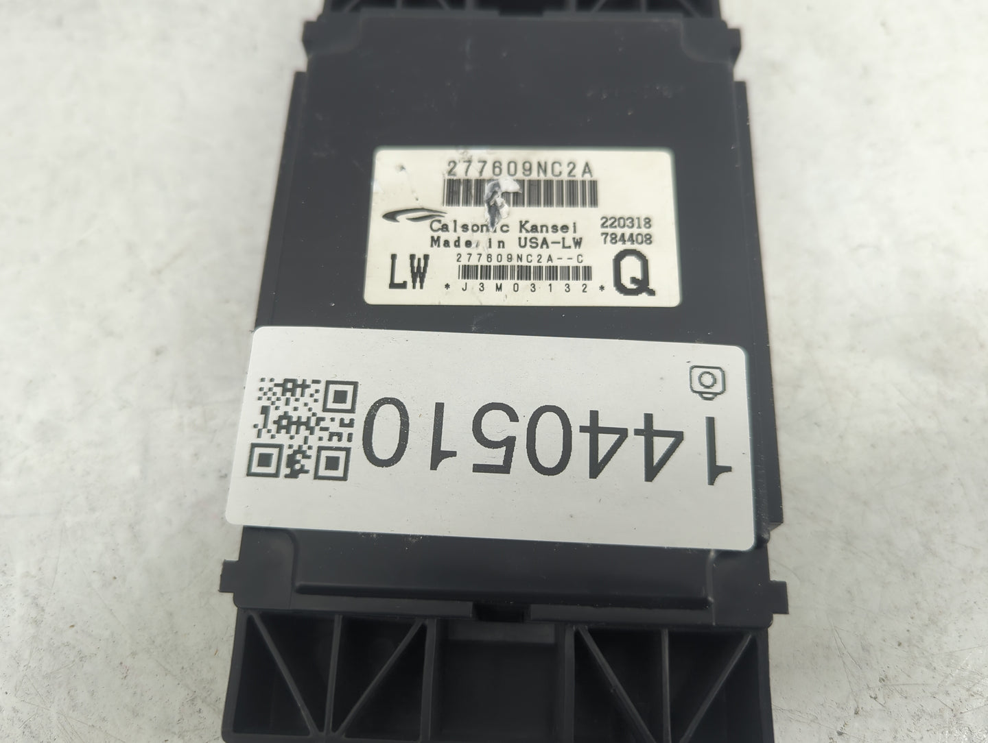 2018-2018 Infiniti Qx60 Temperature Control Module 277609nc2a 1440510 - Oemusedautoparts1.com