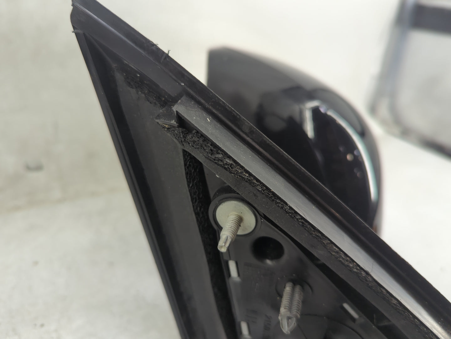 2017-2020 Infiniti Qx60 Driver Side View Mirror - Left Door Mirror OEM Used - Oemusedautoparts1.com