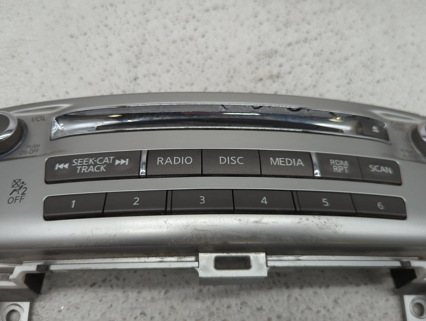 2017-2020 Infiniti Qx60 Radio Control Panel - Oemusedautoparts1.com