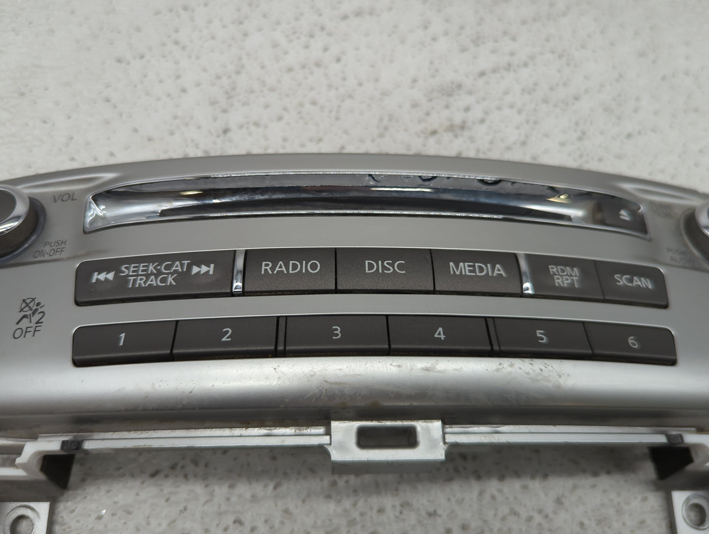 2017-2020 Infiniti Qx60 Radio Control Panel - Oemusedautoparts1.com