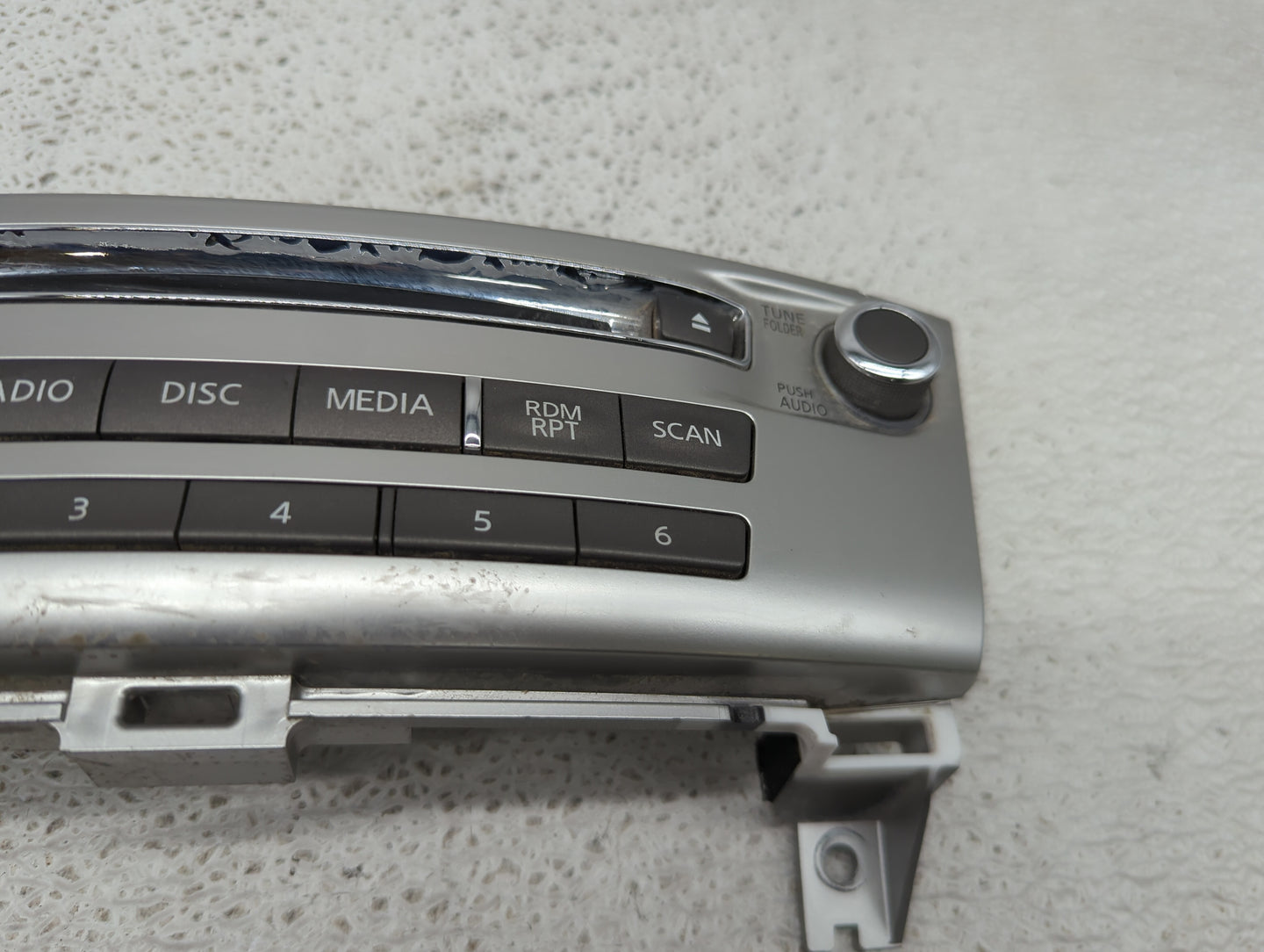 2017-2020 Infiniti Qx60 Radio Control Panel - Oemusedautoparts1.com