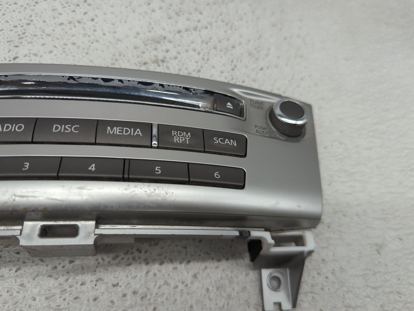 2017-2020 Infiniti Qx60 Radio Control Panel - Oemusedautoparts1.com