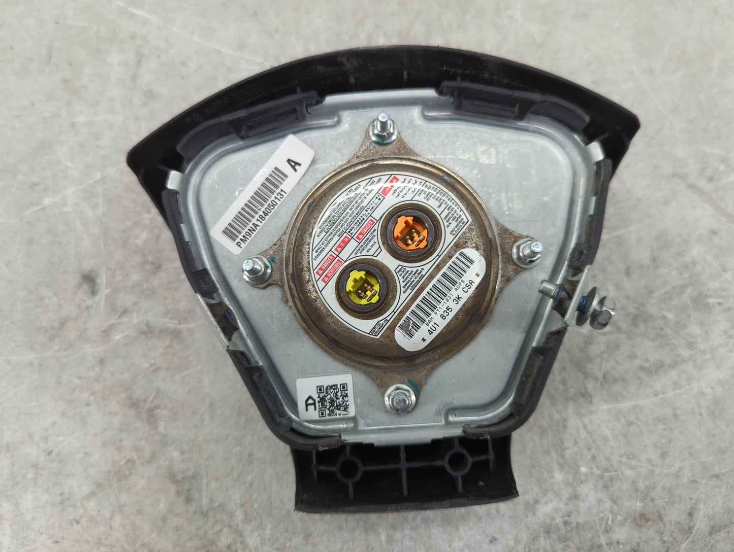 2018 Infiniti Qx60 Air Bag Driver Left Steering Wheel Mounted Black - Oemusedautoparts1.com