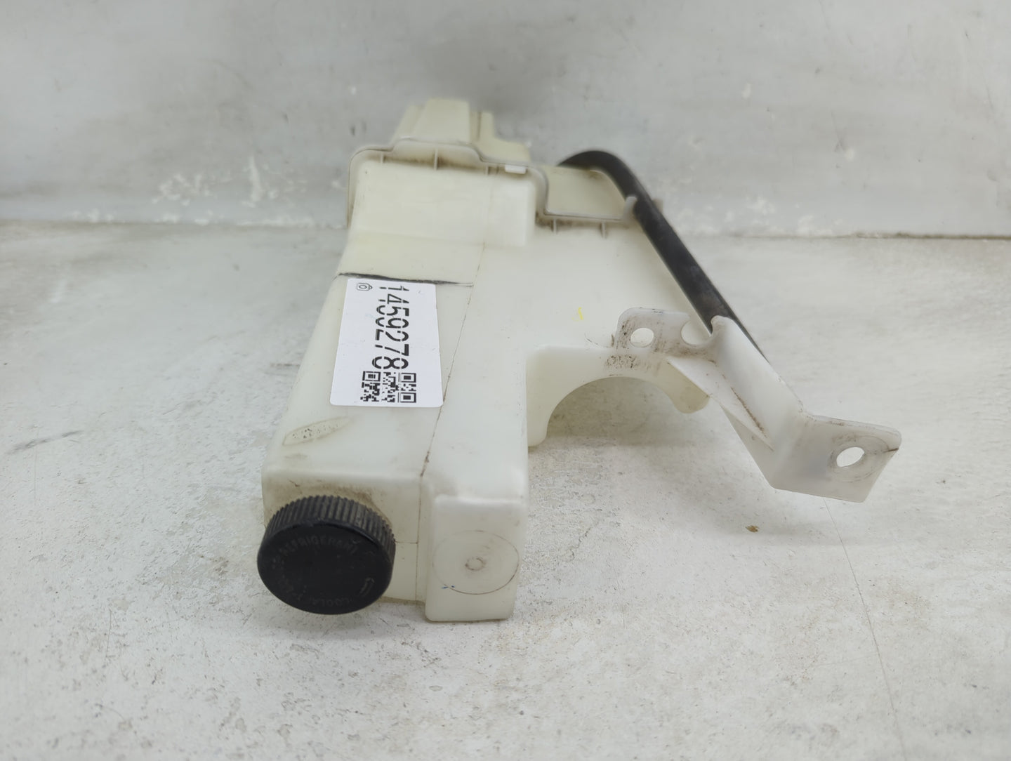 2014-2020 Infiniti Qx60 Radiator Coolant Overflow Expansion Tank Bottle 1459278 - Oemusedautoparts1.com