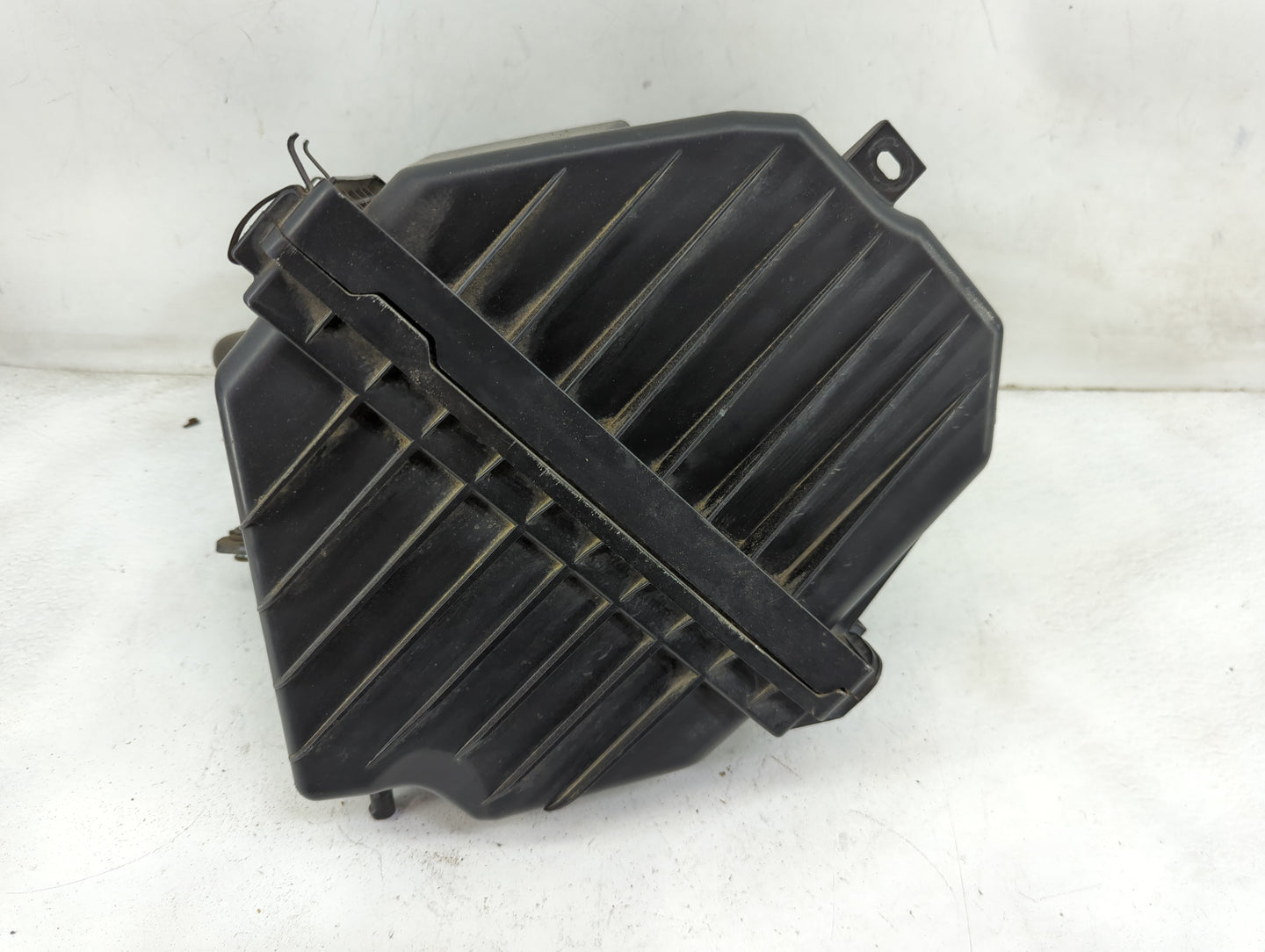 2017-2020 Infiniti Qx60 Air Cleaner Intake-duct Hose Tube - Oemusedautoparts1.com