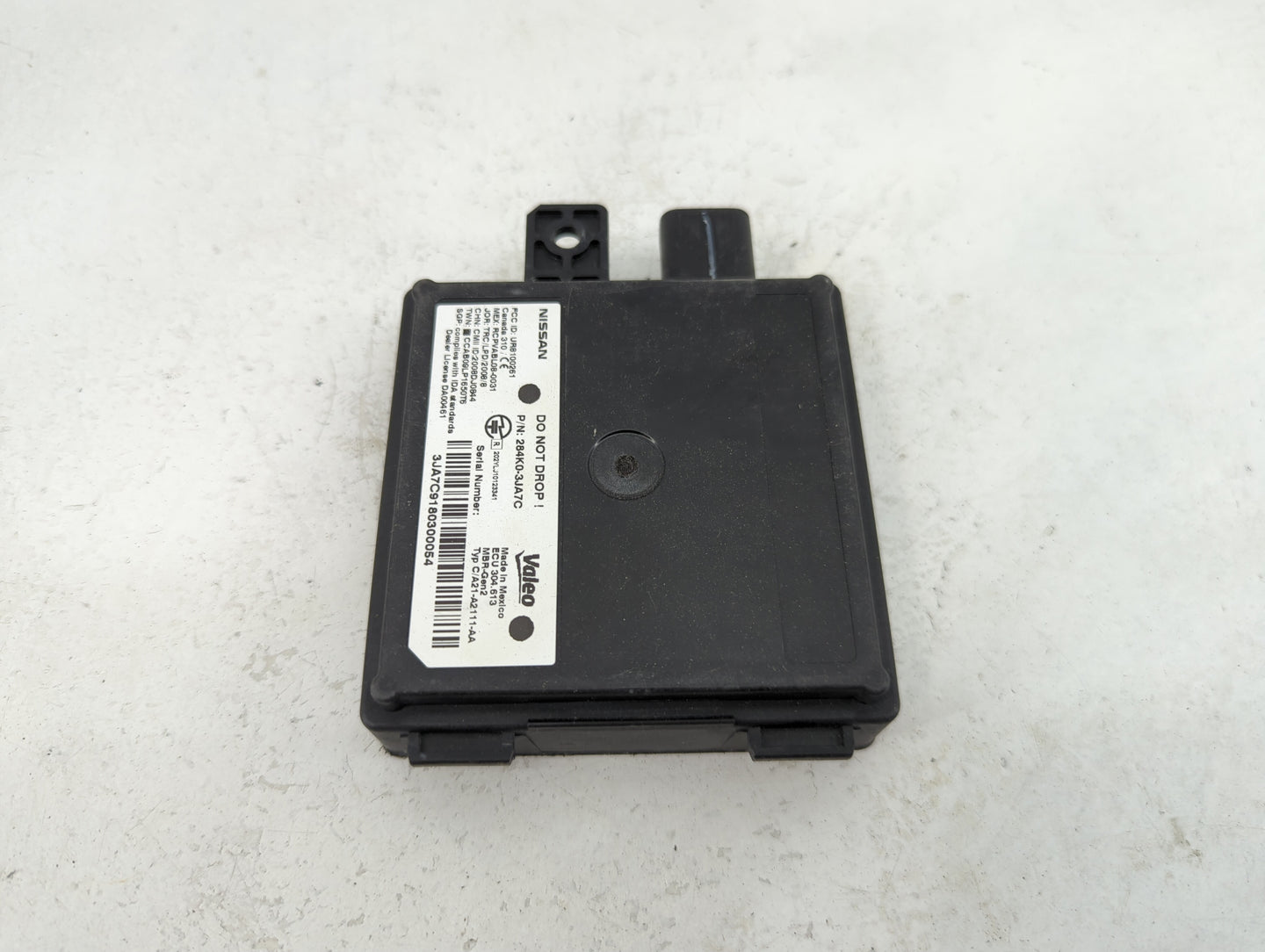 2018-2020 Infiniti Qx60 Chassis Control Module Ccm Bcm Body Control 1460455 - Oemusedautoparts1.com