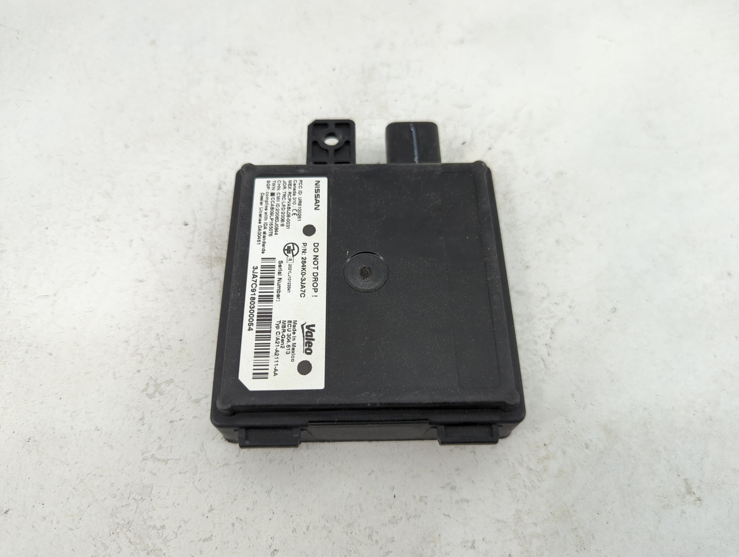 2018-2020 Infiniti Qx60 Chassis Control Module Ccm Bcm Body Control 1460455 - Oemusedautoparts1.com