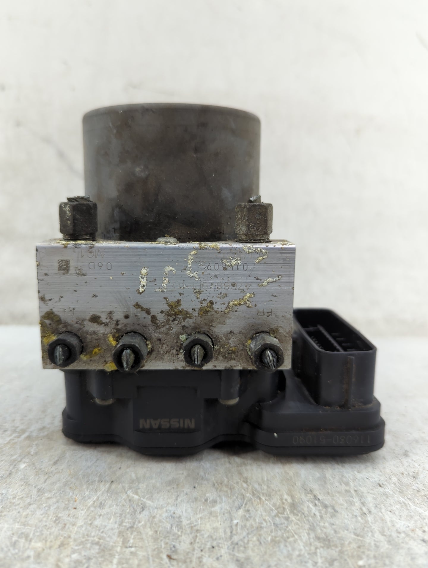 2018 Infiniti Qx60 ABS Pump Control Module Replacement P/N:47660 9PP1D Fits OEM Used Auto Parts - Oemusedautoparts1.com