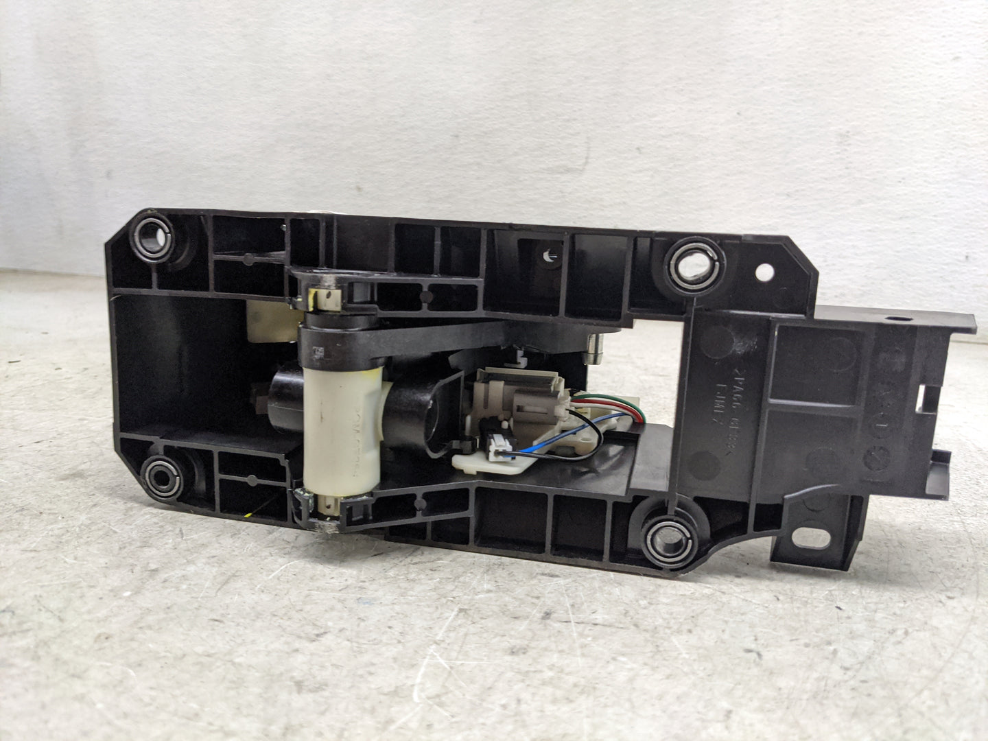 2018 Infiniti Qx60 Floor Console Assembly Shifter 1480407 - Oemusedautoparts1.com