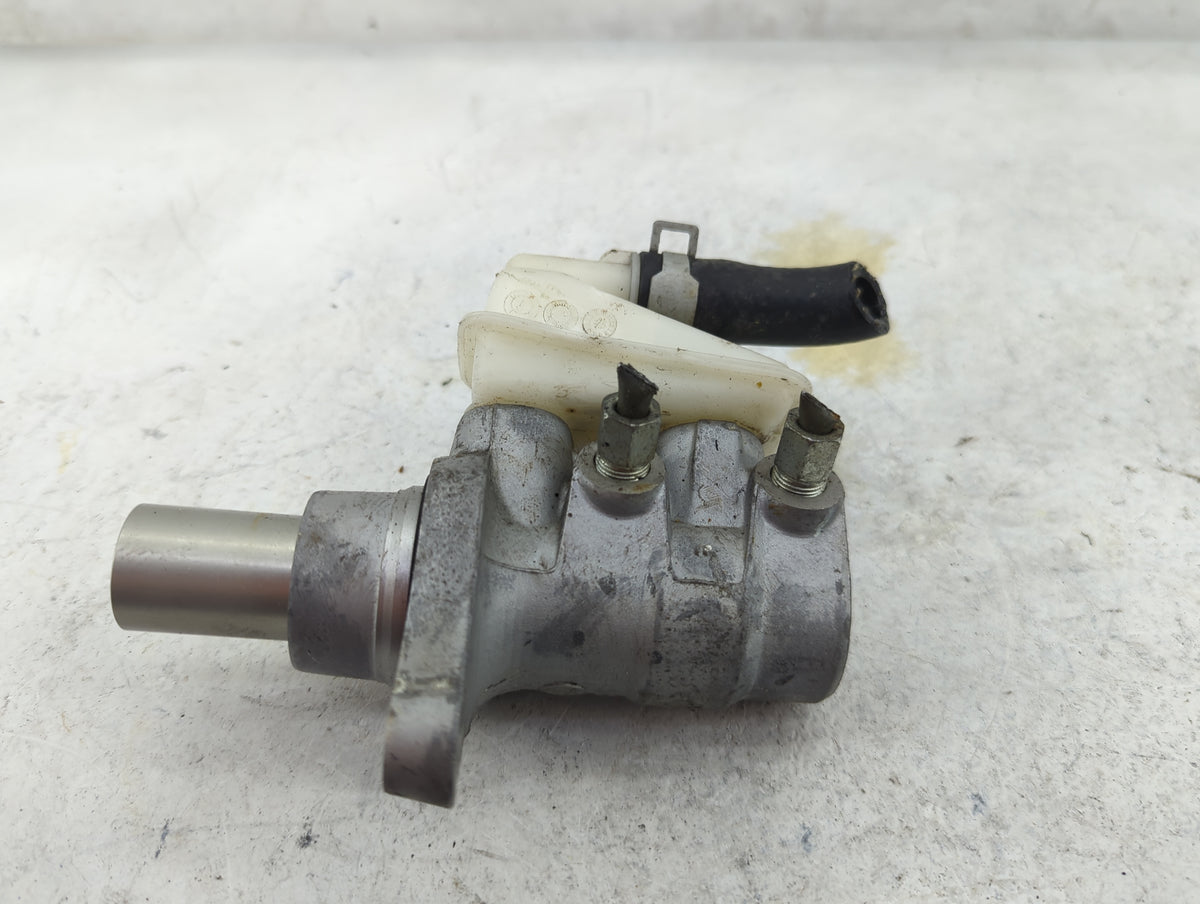 2014-2020 Infiniti Qx60 Brake Master Cylinder 1498913 - Oemusedautoparts1.com