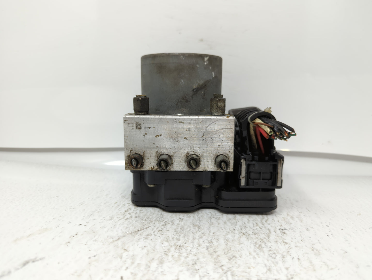 2018 Infiniti Qx60 ABS Pump Control Module Replacement P/N:47660 9PP1D Fits OEM Used Auto Parts - Oemusedautoparts1.com