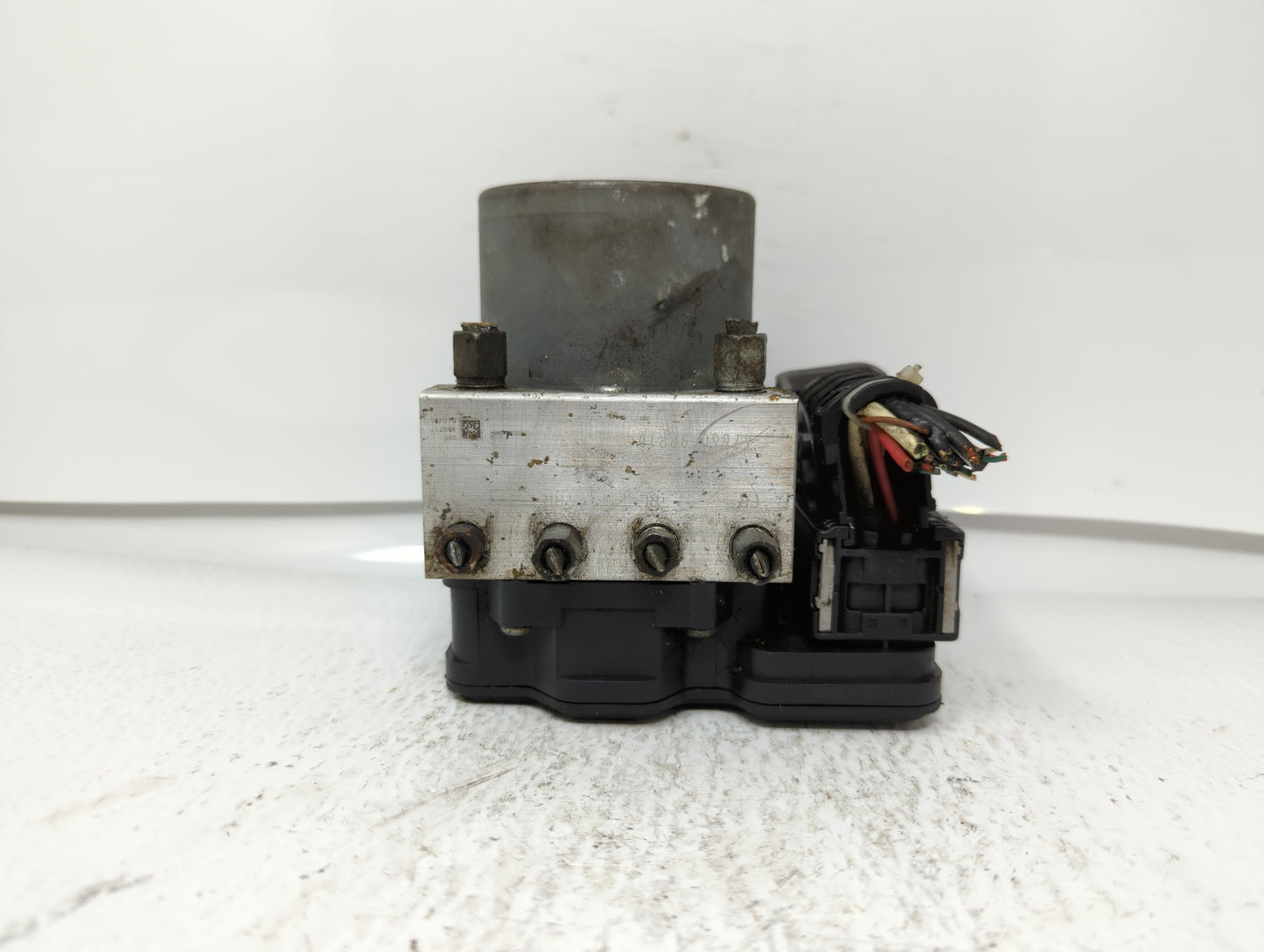 2018 Infiniti Qx60 ABS Pump Control Module Replacement P/N:47660 9PP1D Fits OEM Used Auto Parts - Oemusedautoparts1.com