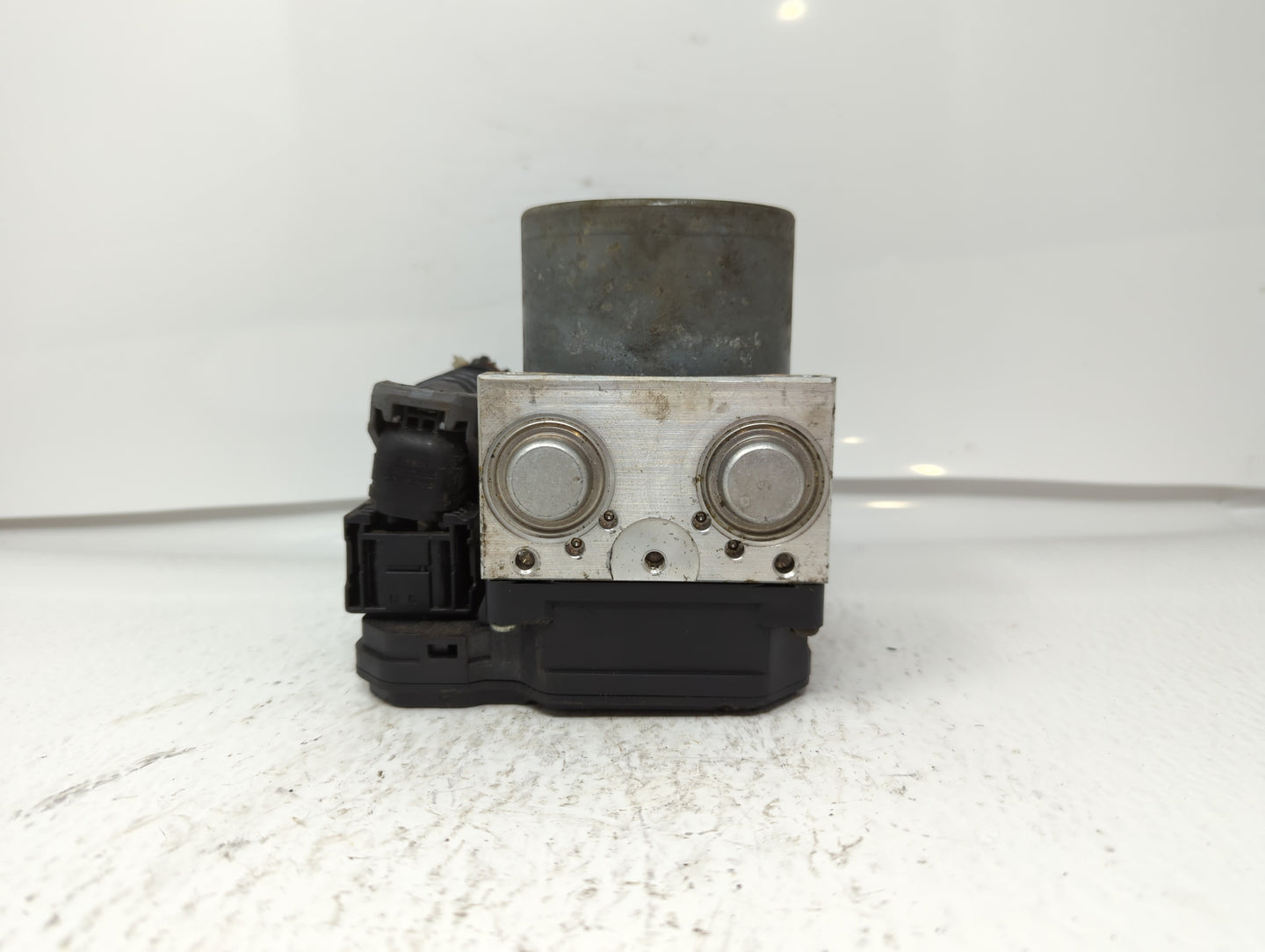 2018 Infiniti Qx60 ABS Pump Control Module Replacement P/N:47660 9PP1D Fits OEM Used Auto Parts - Oemusedautoparts1.com