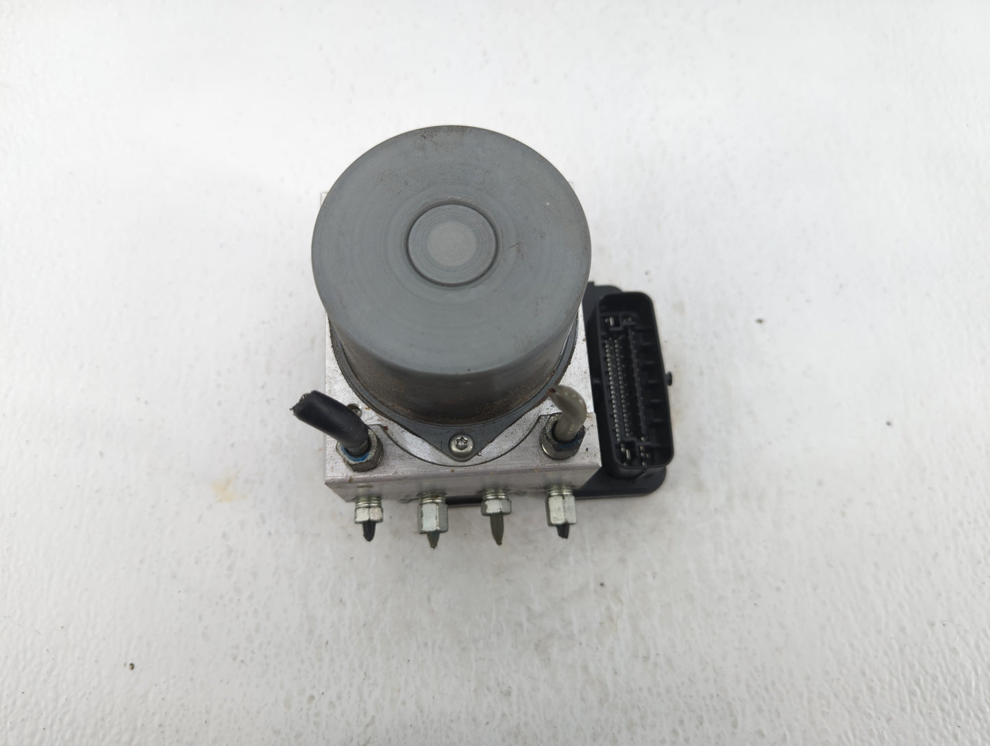 2018 Infiniti Qx60 ABS Pump Control Module Replacement P/N:47660 9PP1D 47660 9UC0D Fits OEM Used Auto Parts - Oemusedautopar
