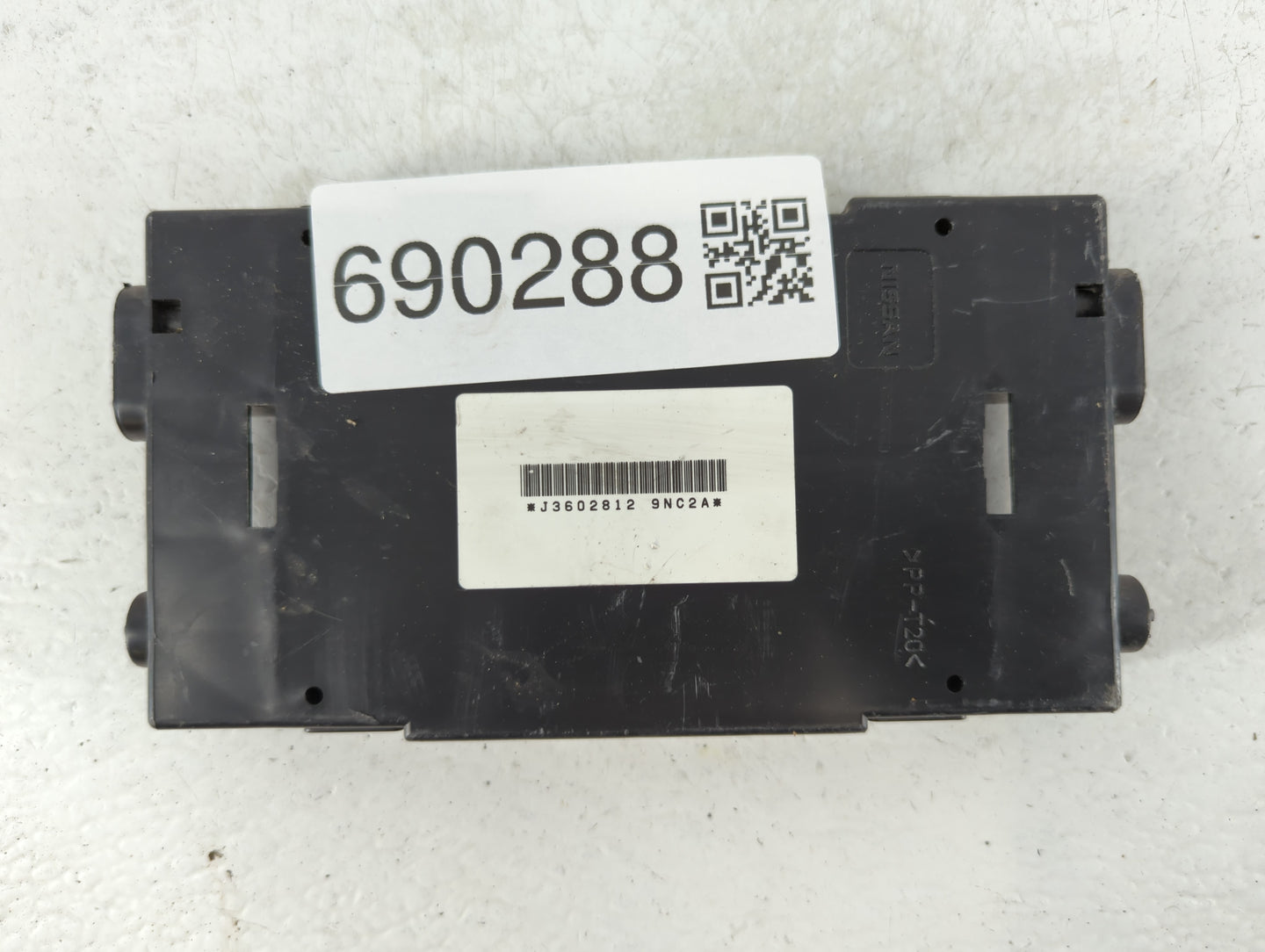 2018-2018 Infiniti Qx60 Chassis Control Module Ccm Bcm Body Control - Oemusedautoparts1.com