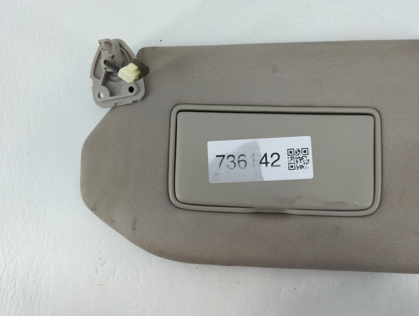 2014-2019 Infiniti Qx60 Sun Visor Shade Replacement Driver Left Mirror Fits Fits 2013 2014 2015 2016 2017 2018 2019 OEM Used