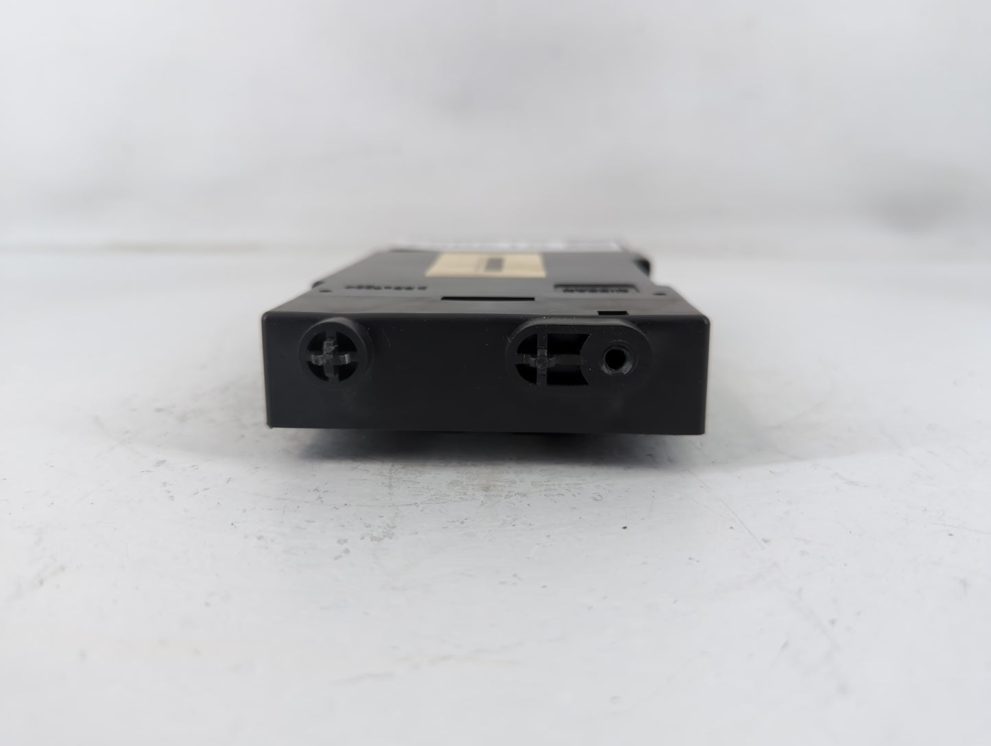 2018-2018 Infiniti Qx60 Chassis Control Module Ccm Bcm Body Control - Oemusedautoparts1.com